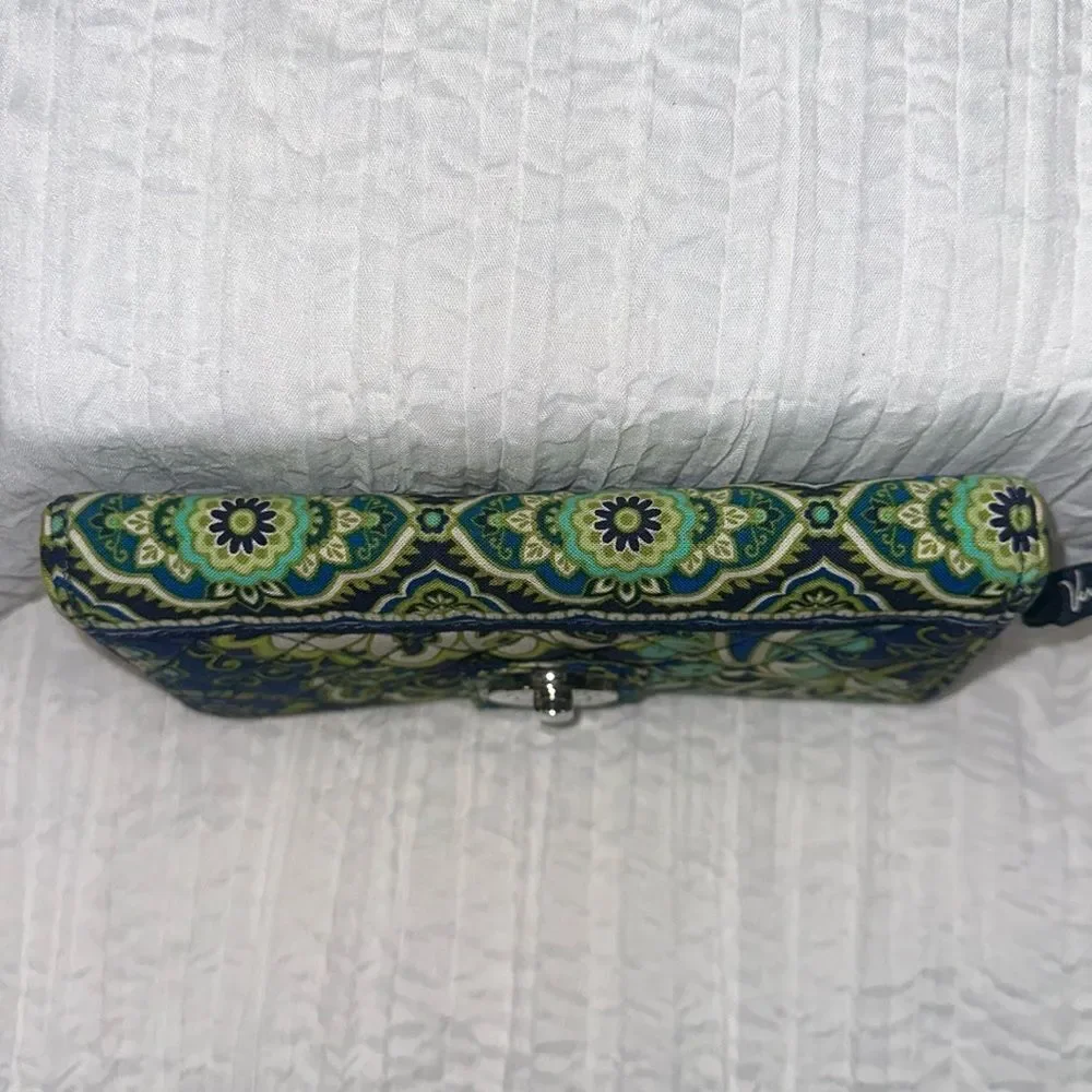 Vera Bradley Rhythm Blues Navy Green White Zip Turn-lock Large Wallet - Picture 6 of 10